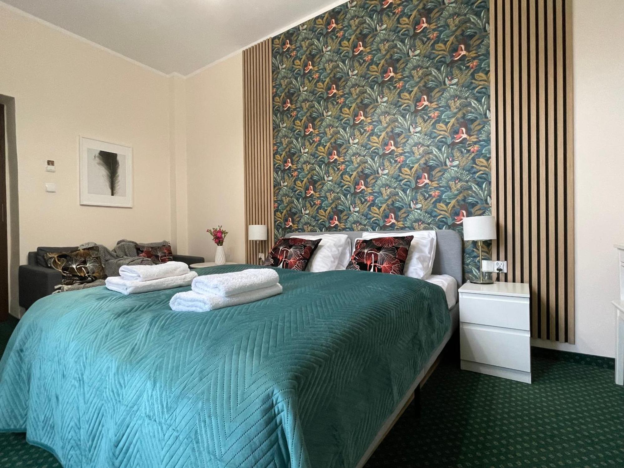 Gertrudy 10 Residence - 1-Minute Walk To The Old Town Krasków Εξωτερικό φωτογραφία